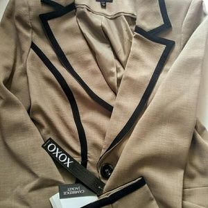 Women's Tan XOXO Cambridge Jacket NWT